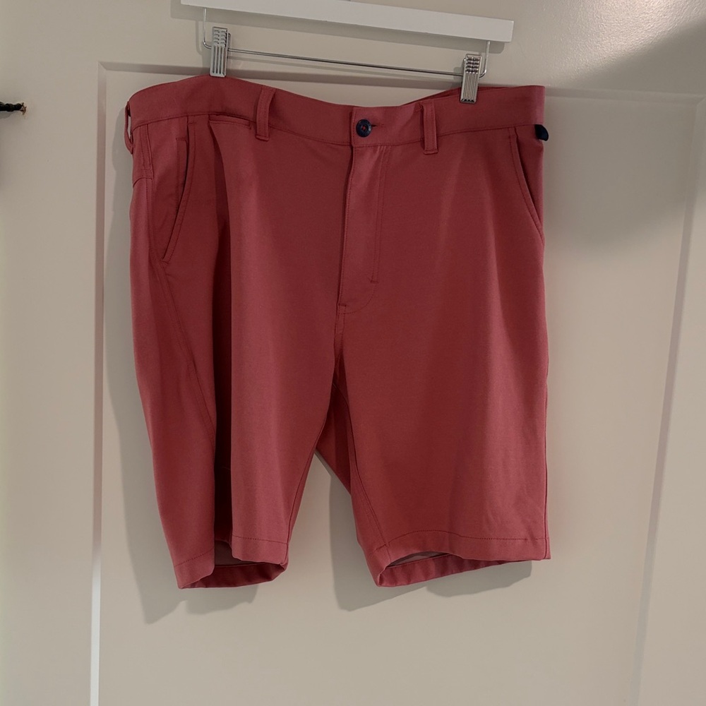 Halsey Classic Men's Coral Golf Shorts